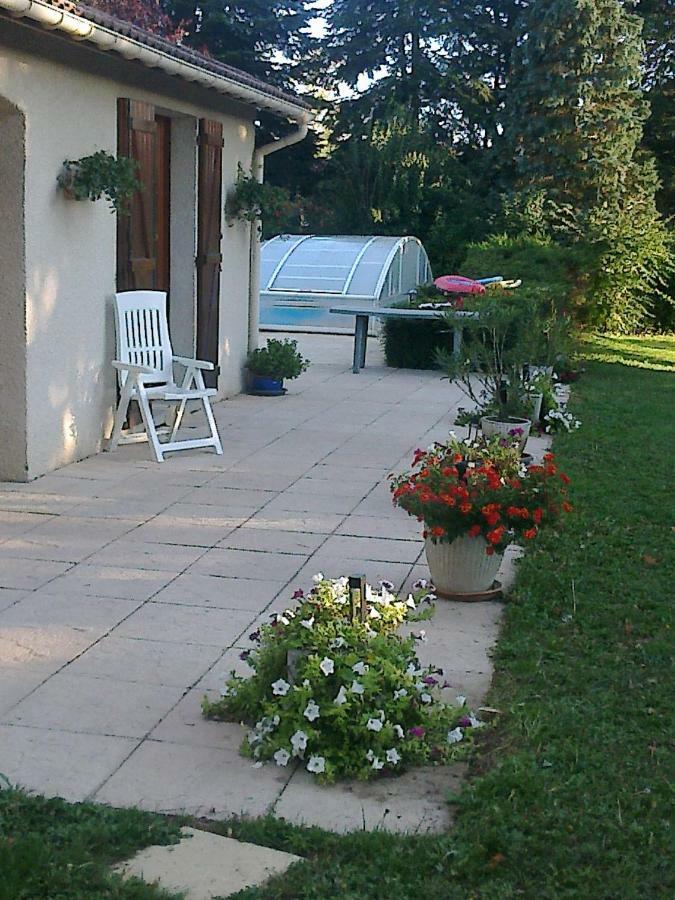 Les Ecureuils Bed & Breakfast Tramoyes Eksteriør bilde